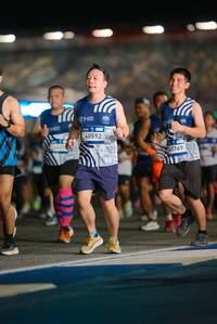 BIB: 4421, 40592, 40769
                            <button type="button" onclick="openModal(23228286)" class="btn btn-primary btn-sm float-right btn-popup" data-toggle="modal" data-target=".modal-high-quality">
                        <i class="fas fa-shopping-cart"></i> Add to Cart
                    </button>
                                            <button type="button" onclick="isThisMe(23228286, true)" class="btn btn-success btn-sm float-right btn-popup btn-isme hidden" data-toggle="tooltip" data-placement="bottom" title="นี่คือรูปของคุณใช่ไหม คลิกที่นี่เพื่อเอาเข้าอัลบั้ม">
                        <i class="fas fa-plus"></i> Add to album
                    </button>
                    <button type="button" onclick="isThisMe(23228286, false)" class="btn btn-warning btn-sm float-right btn-popup btn-isnotme hidden">
                        <i class="fas fa-ban"></i> Remove from album
                    </button>